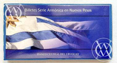 Uruguay - Pick 67A-73 - cała emisja 1989-1992 - zestaw 8 banknotów w tym 3 nie wprowadzone do obiegu. Zestaw sprzedawany przez Bank Centralny w specjalnym opakowaniu.